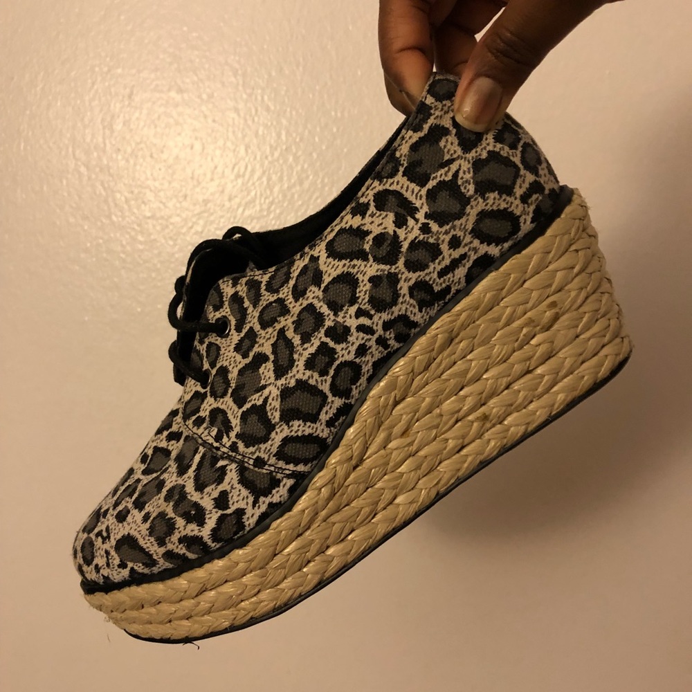 Leopard print (gray) espadrille platform shoes